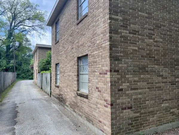 $994,000 | 955 North Parkway, Memphis, TN 38105