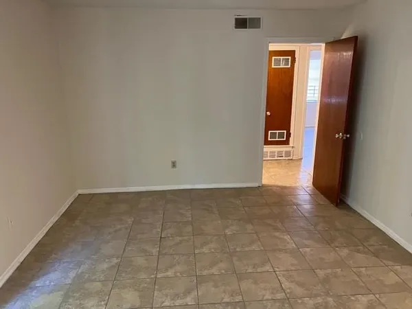 $994,000 | 955 North Parkway, Memphis, TN 38105