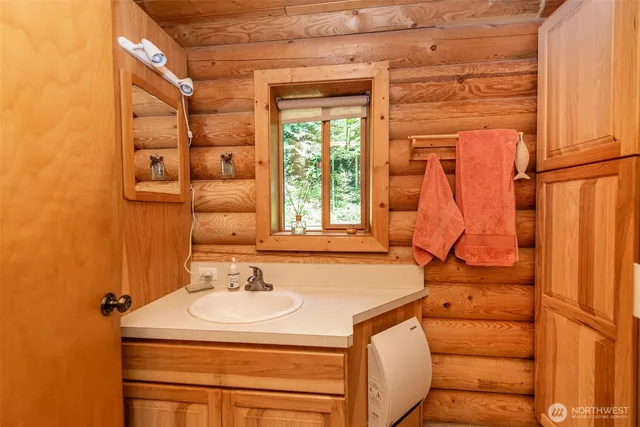 $787,000 | 214 Cougar Crest Road, Sequim, WA 98382