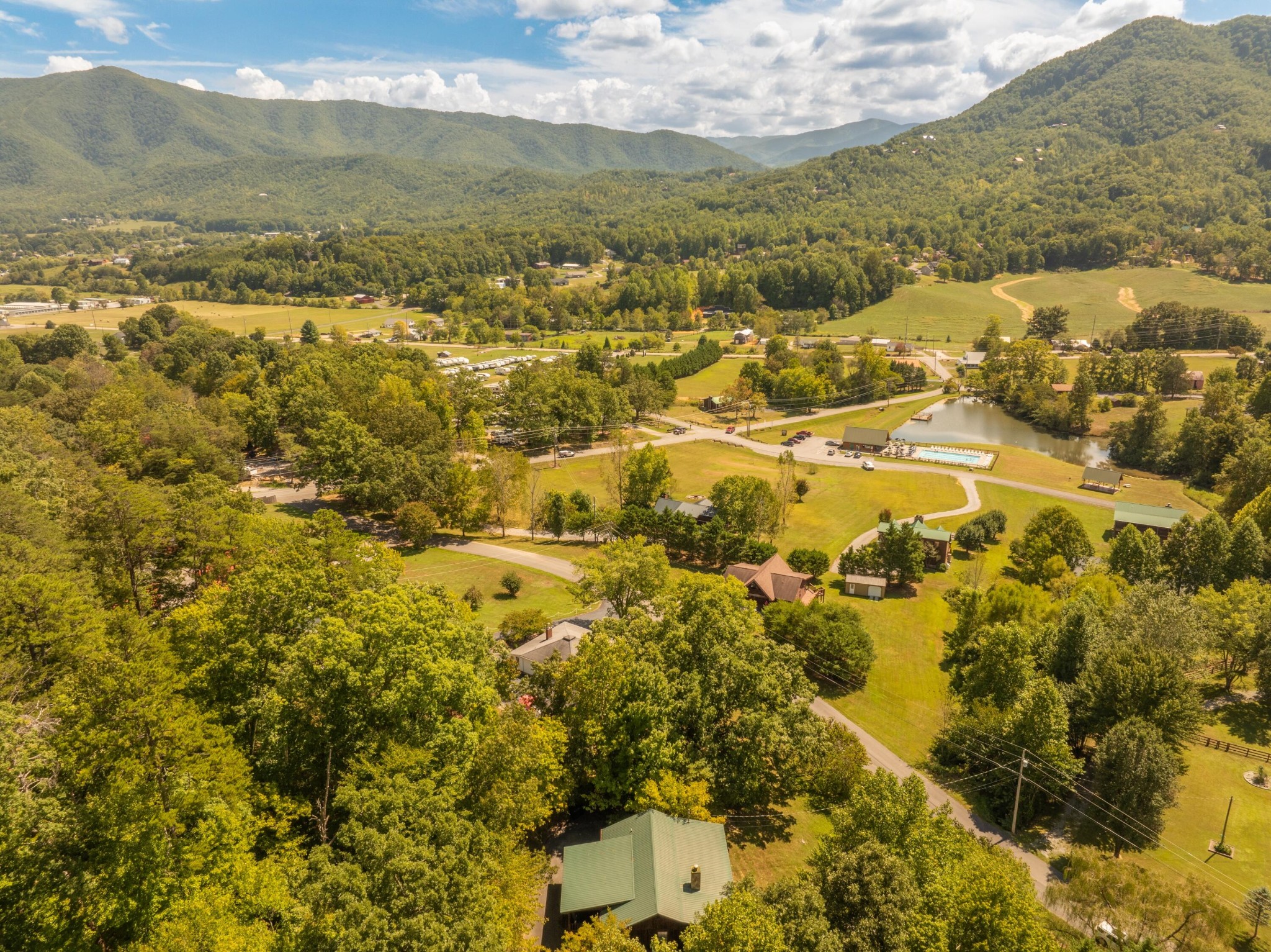 4041 Wears Cove Road Sevierville, TN 37862 - Photo 17 of 50