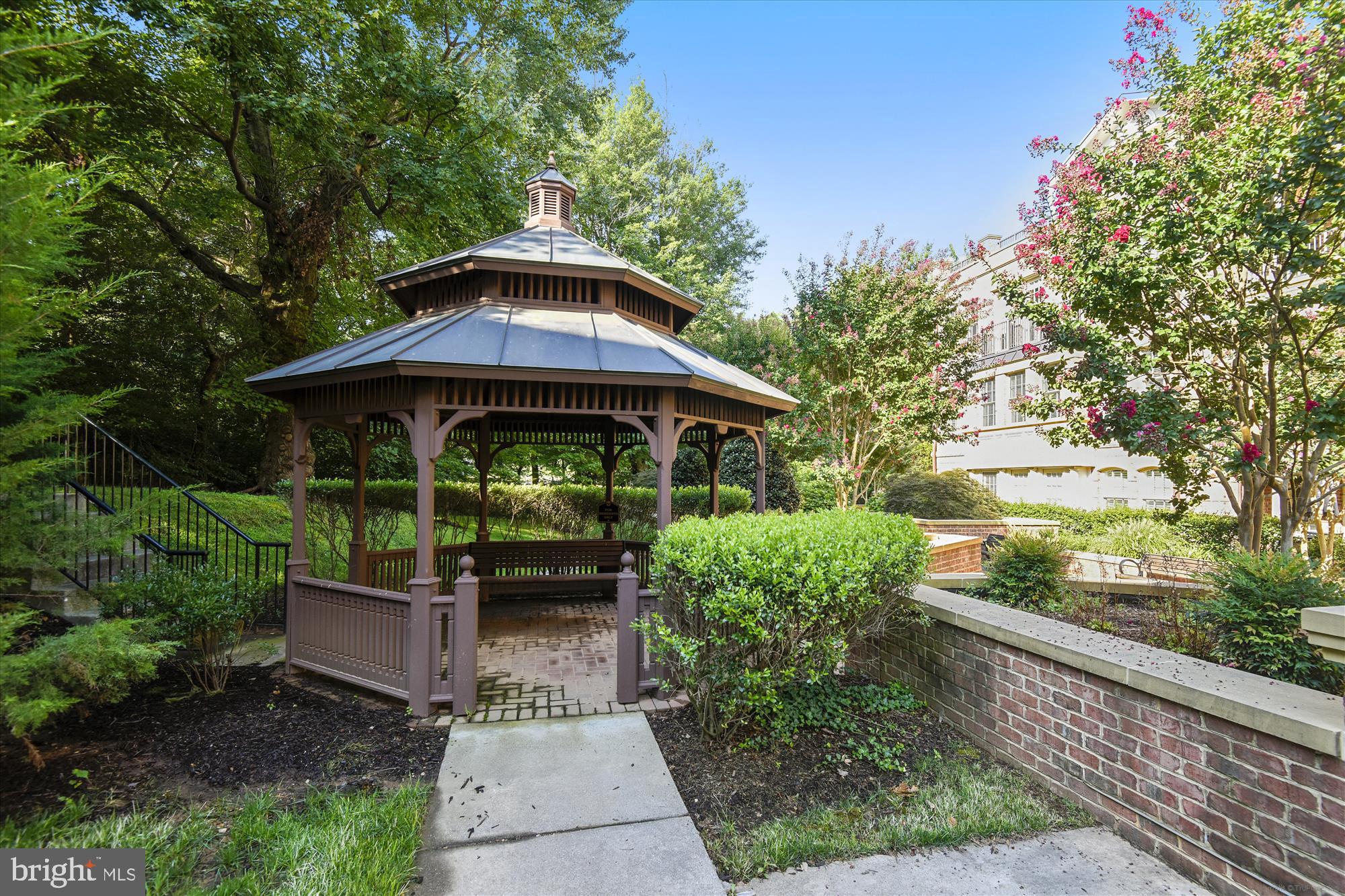 1781 Chain Bridge Road, Unit 407 McLean, VA 22102 - Photo 24 of 38 The Morgan at McLean Gazebo
