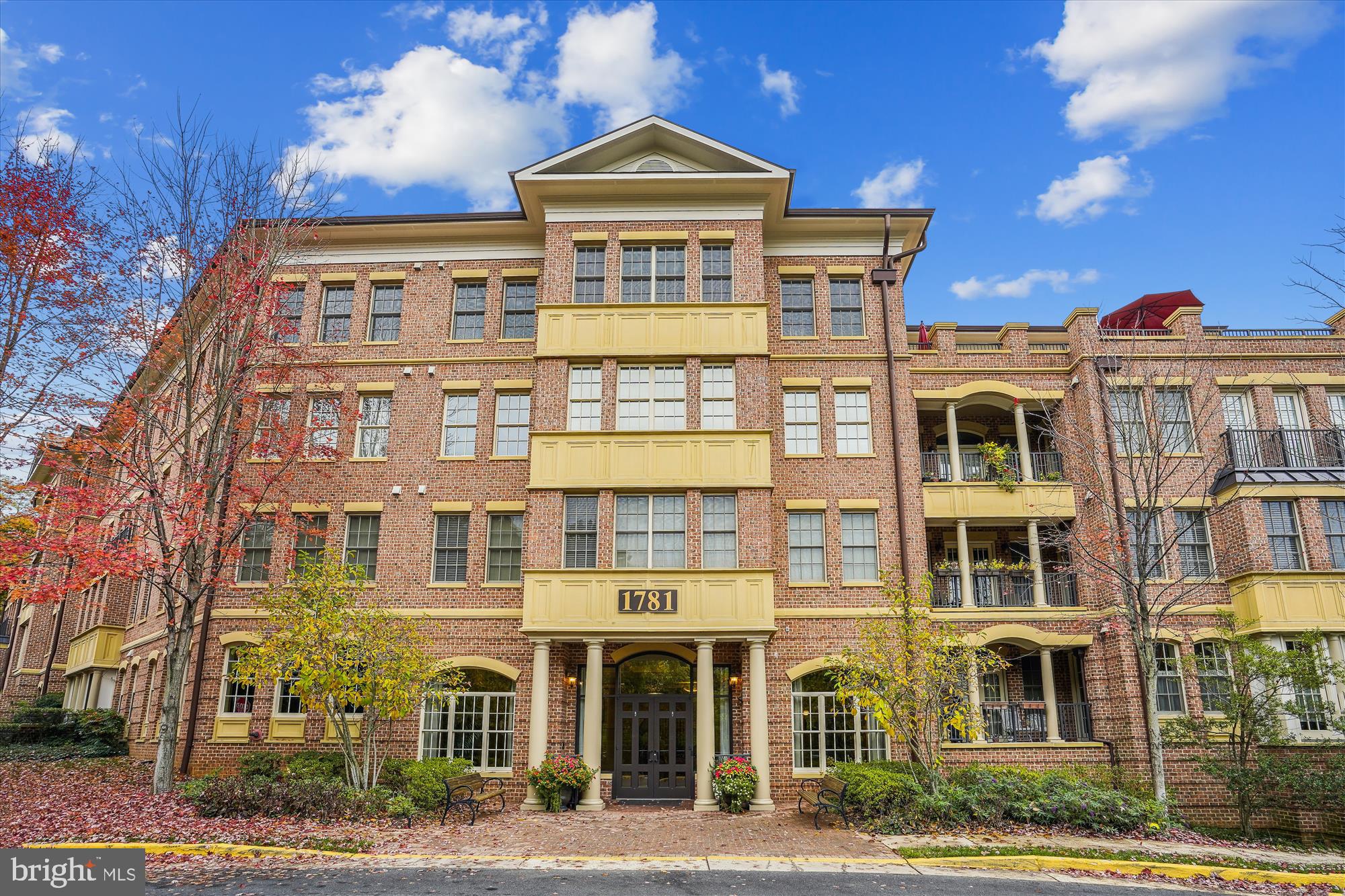 1781 Chain Bridge Road, Unit 407 McLean, VA 22102 - Photo 37 of 38 Front Elevation