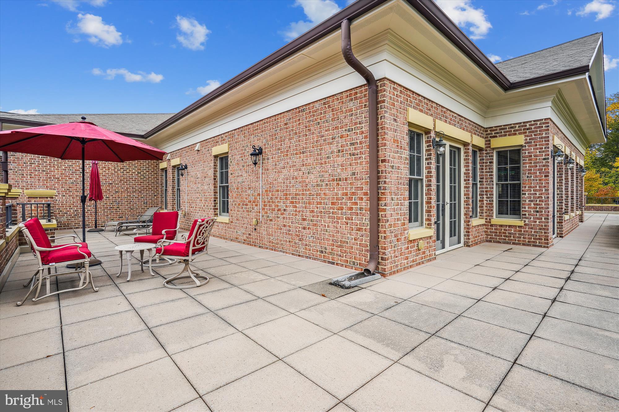 1781 Chain Bridge Road, Unit 407 McLean, VA 22102 - Photo 4 of 38 Terrace