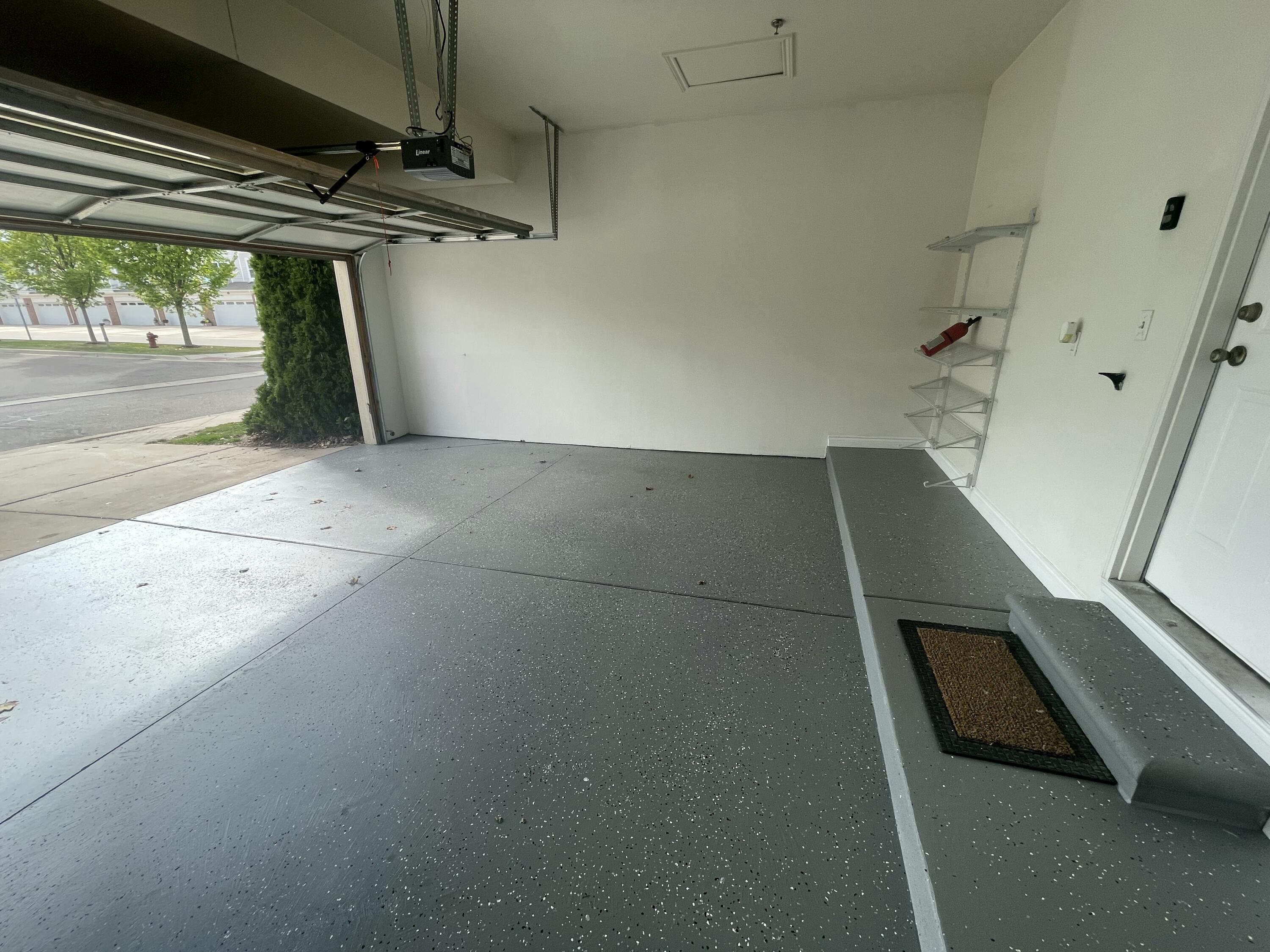 45588 South Stonewood Road Canton, MI 48187 - Photo 31 of 47 Garage