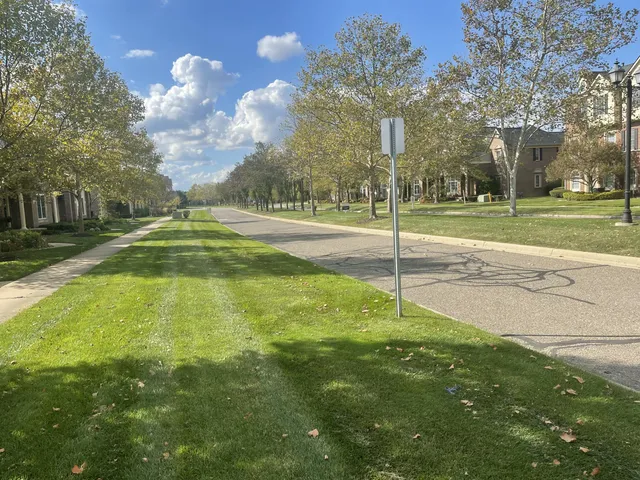 $309,000 | 45588 South Stonewood Road, Canton, MI 48187