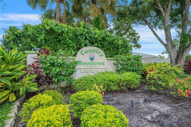 $415,000 | 2044 Country Meadows Lane, Sarasota, FL 34235