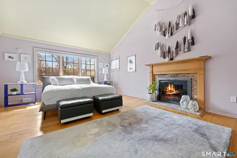 $2,099,000 | 151 Skunk Lane, Wilton, CT 06897