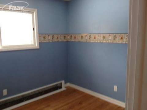 2467 South Fenton Road Holly, MI 48442 - Photo 4 of 9 20418855-3.JPG