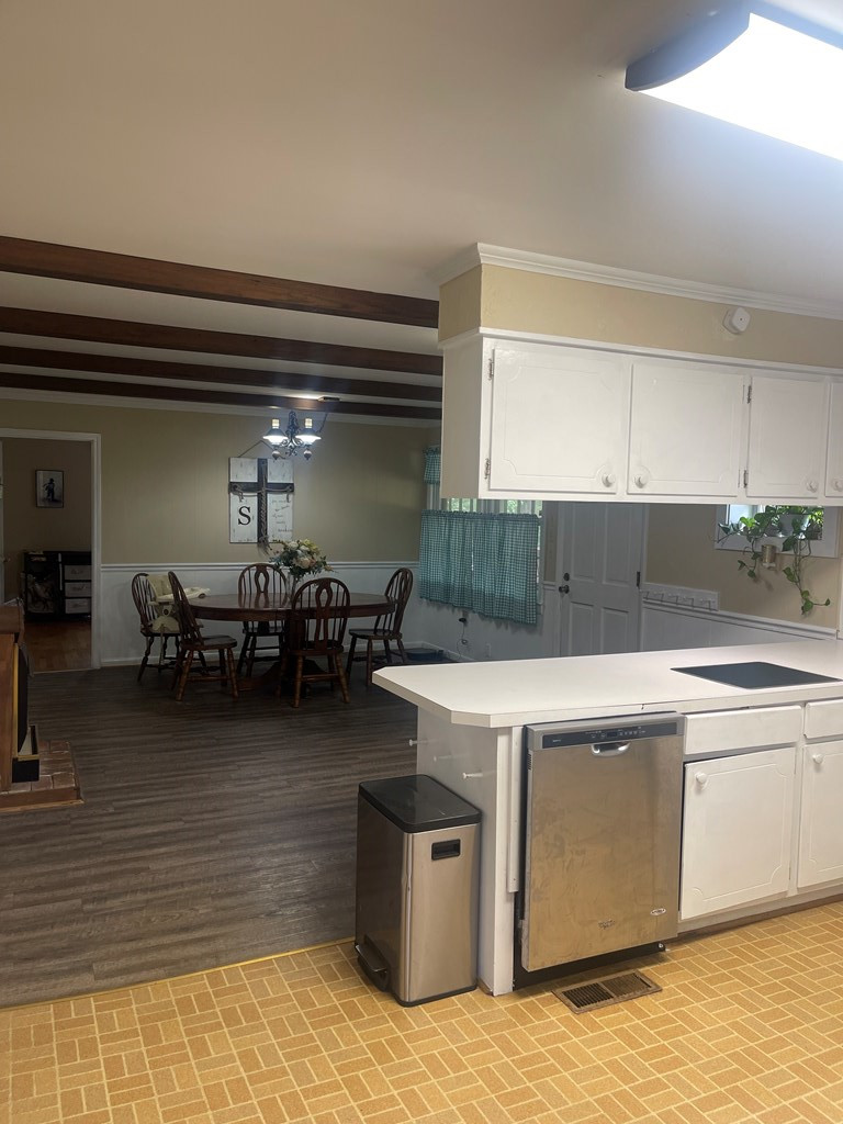 4550 Pinewood Road Sumter, SC 29154 - Photo 28 of 45 Gallery Image 28