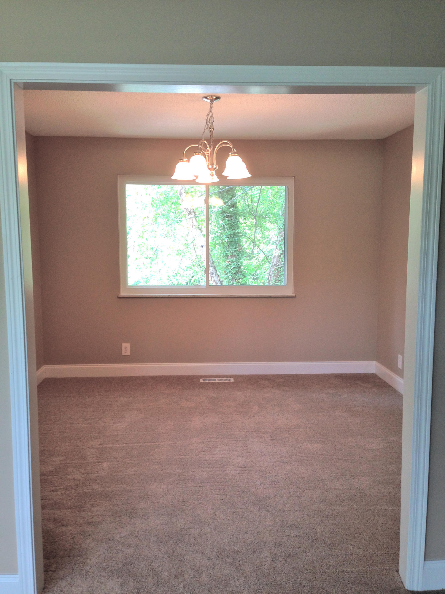 108 Albright Road Oak Ridge, TN 37830 - Photo 5 of 30 Dining room