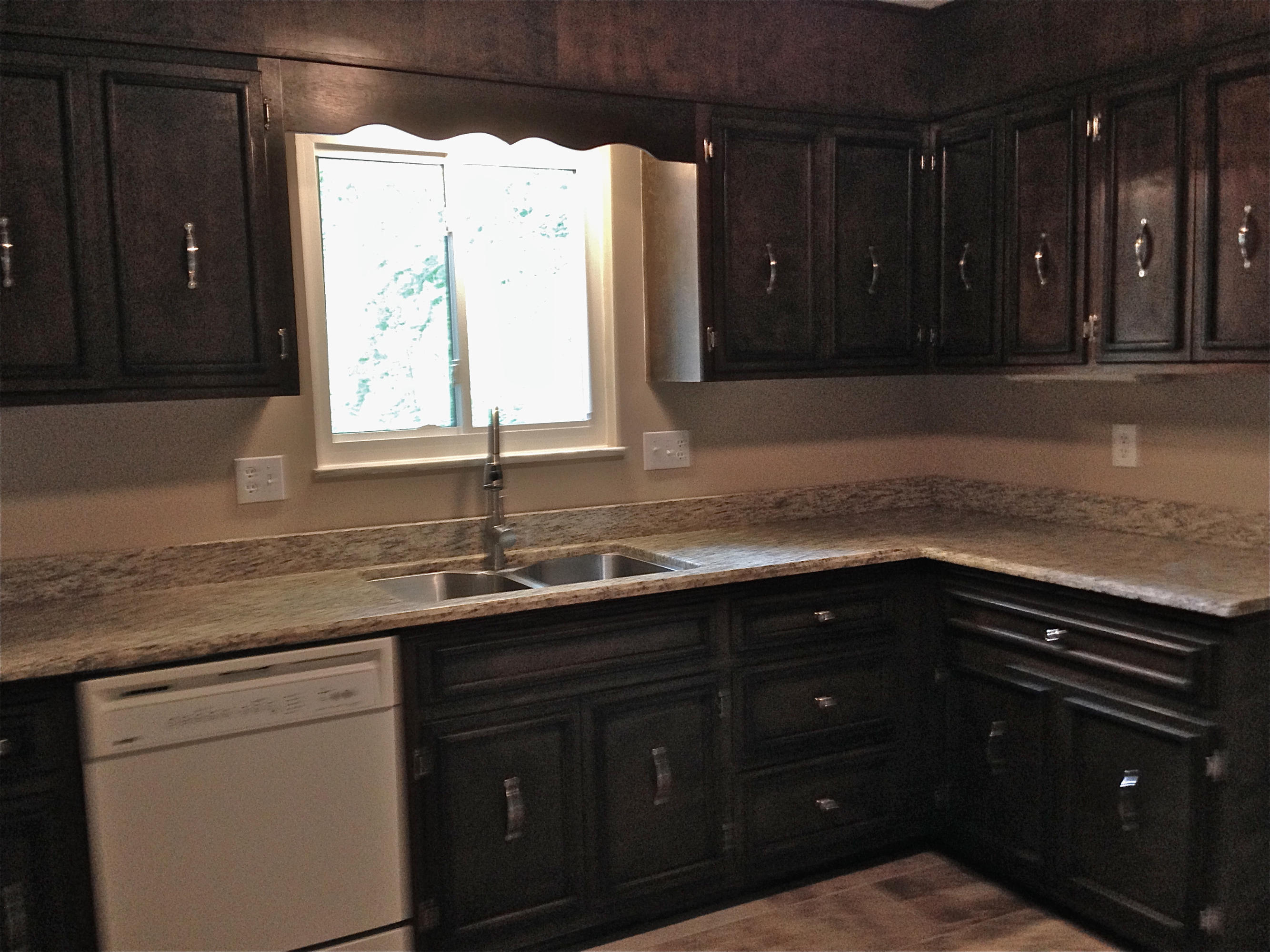 108 Albright Road Oak Ridge, TN 37830 - Photo 6 of 30 Granite counter with new sink