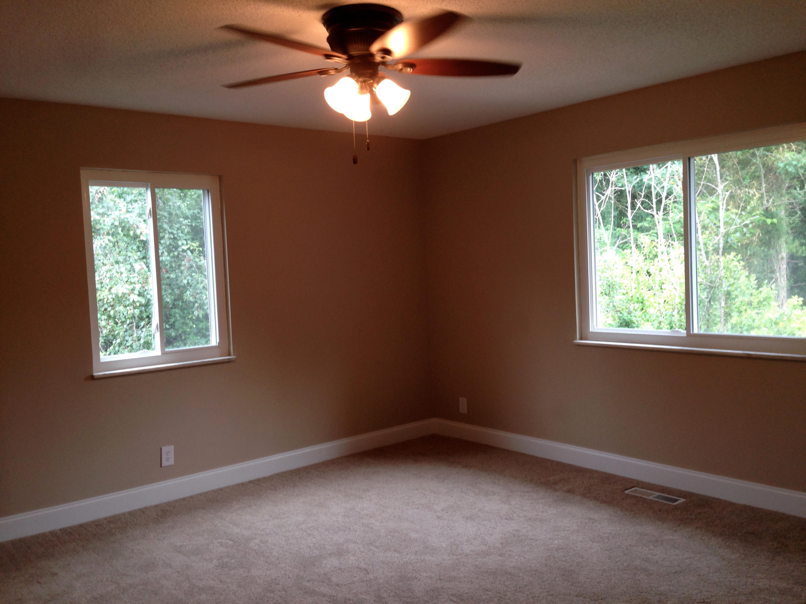 108 Albright Road Oak Ridge, TN 37830 - Photo 10 of 30 Master bedroom