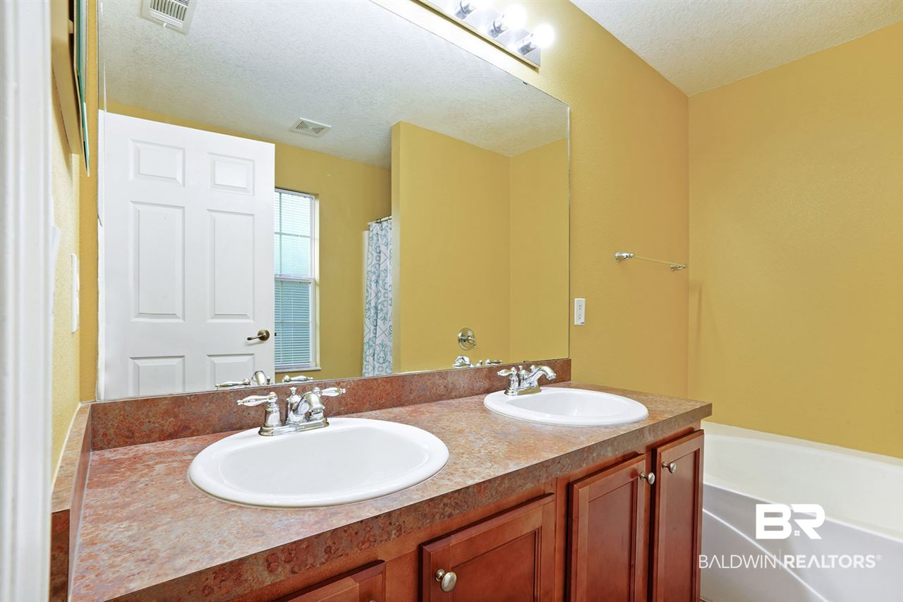 3 Cypress Pond Circle Foley, AL 36535 - Photo 9 of 16