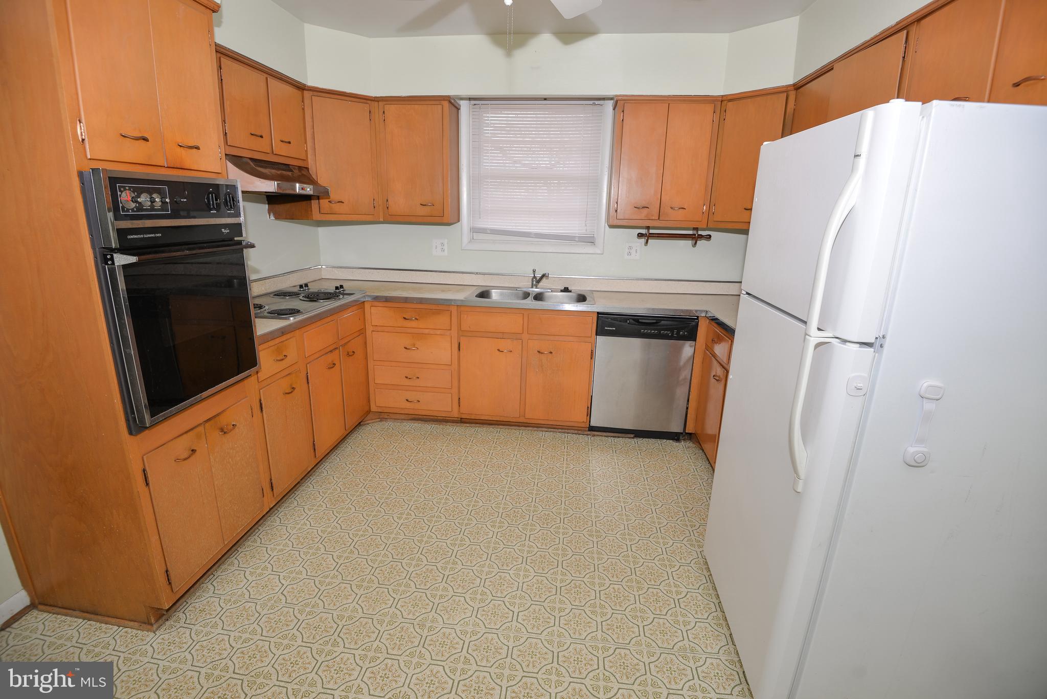 4879 Long View Road Temple Hills, MD 20748 - Photo 14 of 40 Gallery Image 14