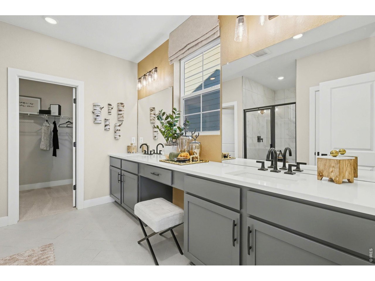 376 Rustic Barn Lane Berthoud, CO 80513 - Photo 21 of 39 Dual vanities in the primary bathroom - Model Home
