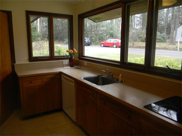125 Red Gate Lane Amherst, MA 01002 - Photo 16 of 18 Gallery Image 16