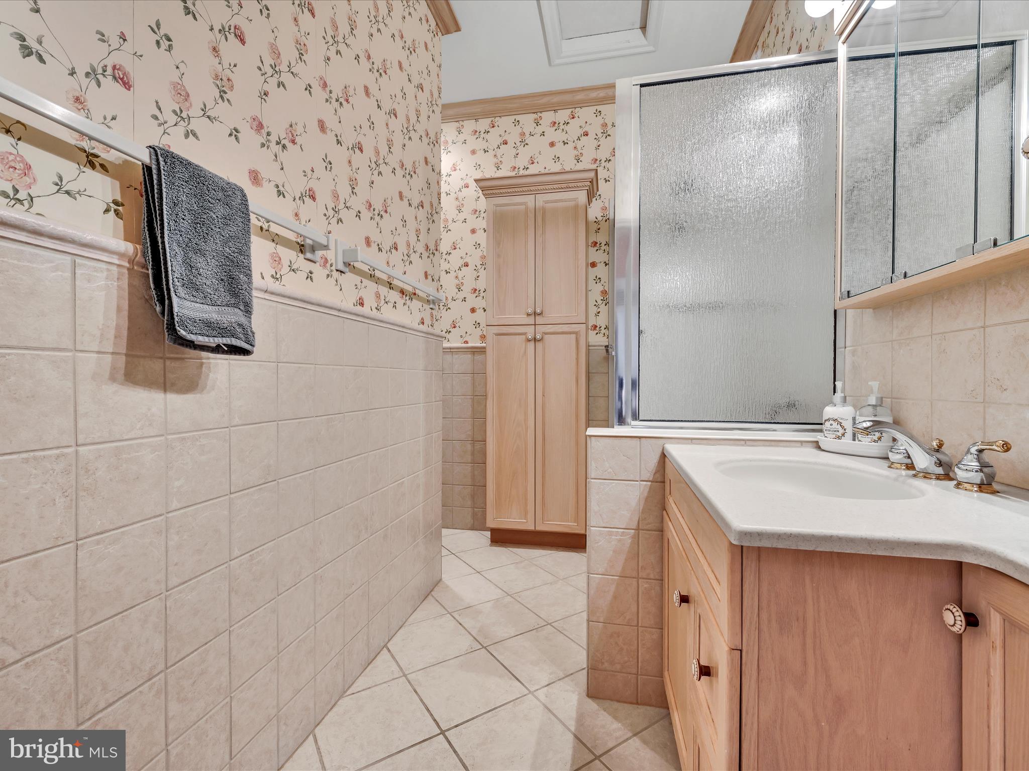 125 Burd Coleman Road Lebanon, PA 17042 - Photo 25 of 43 Main Bath