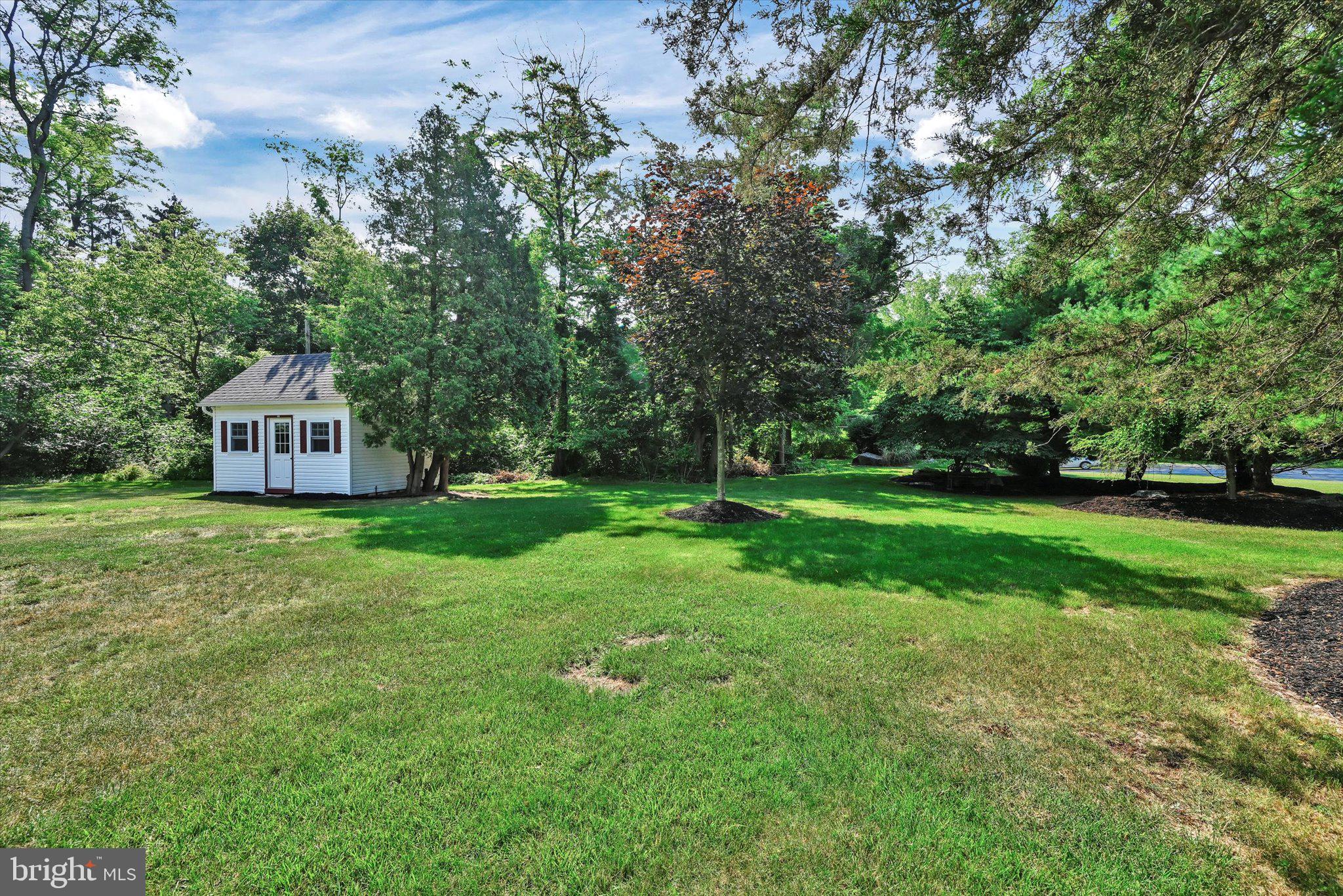 125 Burd Coleman Road Lebanon, PA 17042 - Photo 32 of 43 Huge front and side yard! Very private.