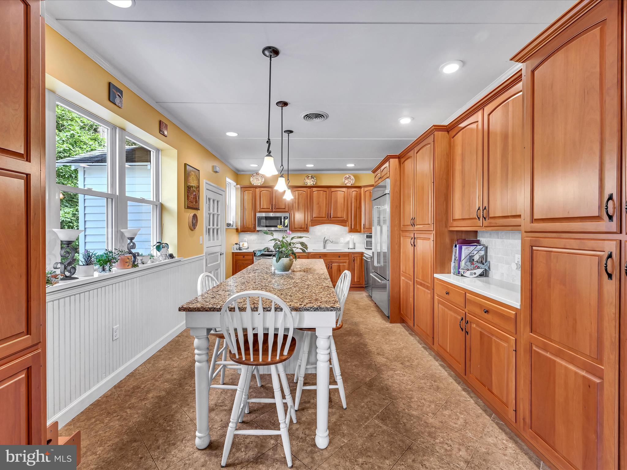 125 Burd Coleman Road Lebanon, PA 17042 - Photo 9 of 43 Custom cherry cabinetry and a chef's island