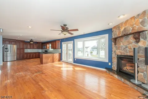 $675,000 | 28 Lincoln Avenue, Lake Hiawatha, NJ 07034