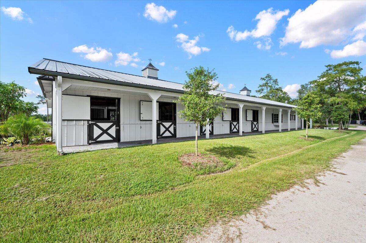 10320 Randolph Siding Road Jupiter, FL 33478 - Photo 2 of 26 02-LUX1312