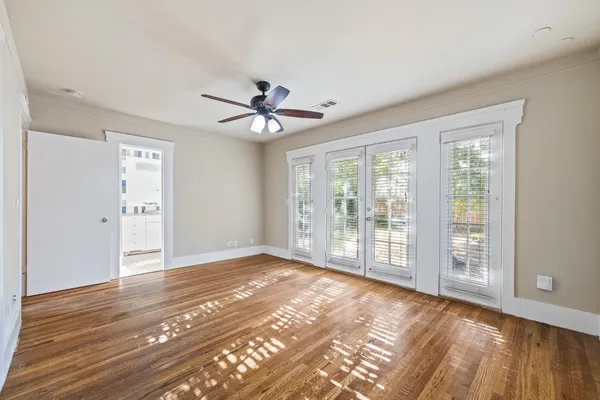 $365,000 | 1521 North College Avenue, Fresno, CA 93728