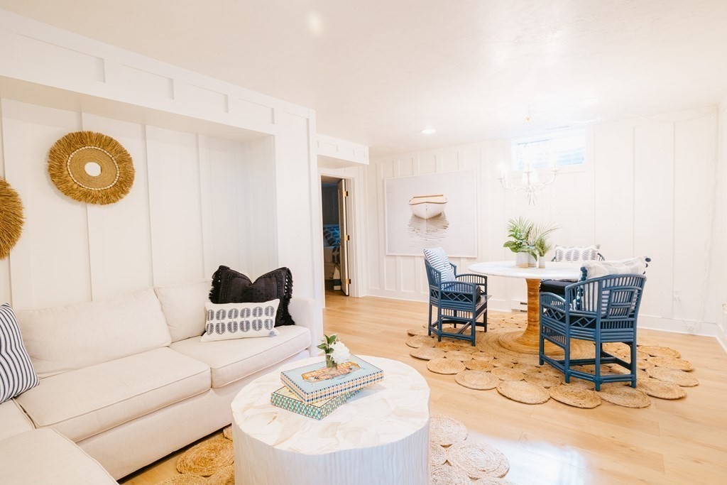 23 Kittiwake Lane Nantucket, MA 02554 - Photo 30 of 36 a living room with furniture and a table