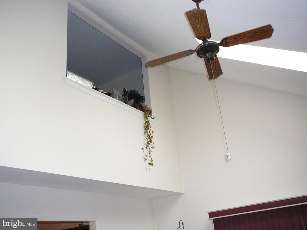 1721 Wilderness Road Lancaster, PA 17603 - Photo 9 of 11 Gallery Image 9