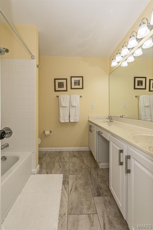 733 Castle Ridge Drive Ballwin, MO 63021 - Photo 42 of 74