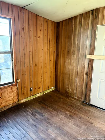 $24,950 | 622 South 12th Street, Kingsville, TX 78363