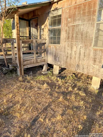 $24,950 | 622 South 12th Street, Kingsville, TX 78363