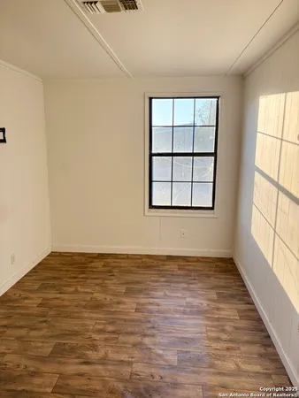 $24,950 | 622 South 12th Street, Kingsville, TX 78363