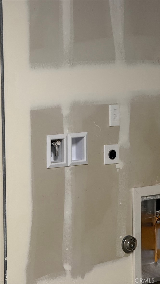 484 Live Oak Road Lompoc, CA 93436 - Photo 19 of 20 W/D Hookups