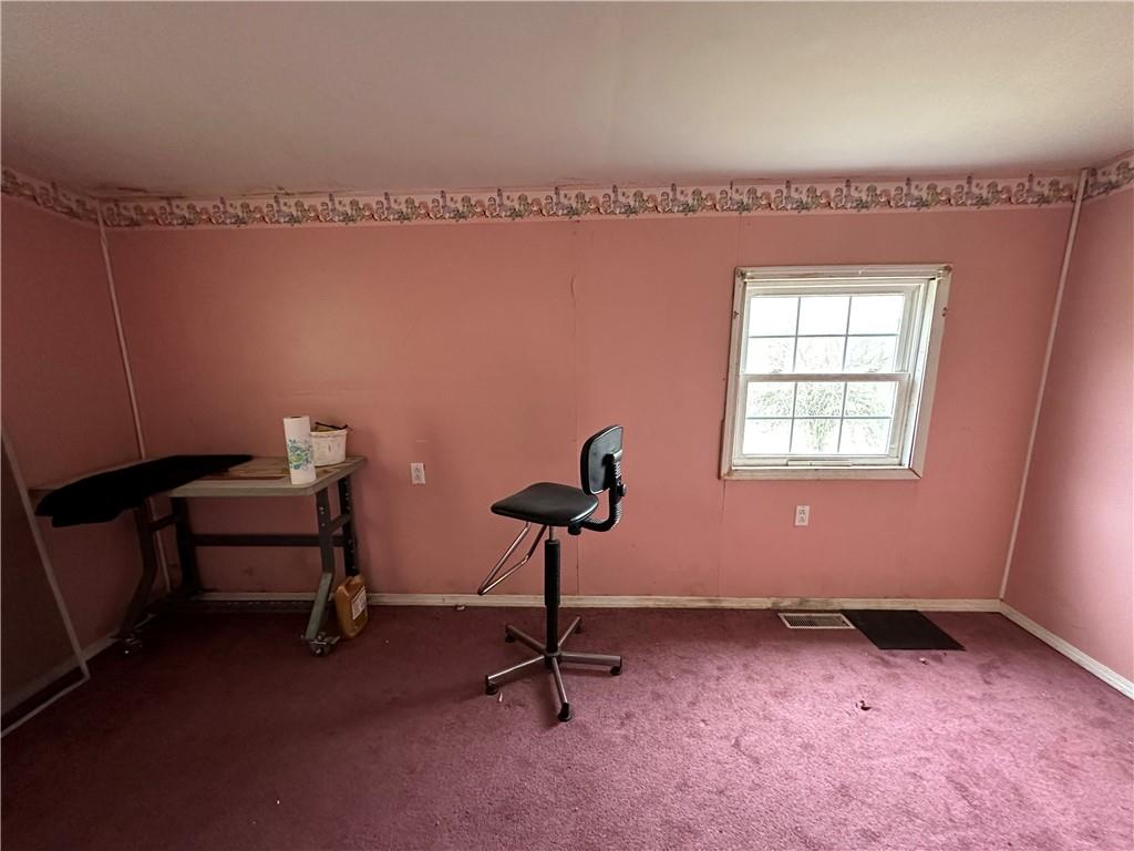 260 Washington Road Waynesburg, PA 15370 - Photo 19 of 25 Gallery Image 19