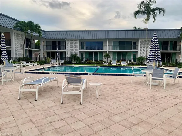 $5,500 | 333 Harbour Drive, Unit 211, Naples, FL 34103