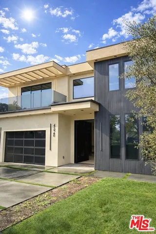 $4,895,000 | 4528 Matilija Avenue, Sherman Oaks, CA 91423