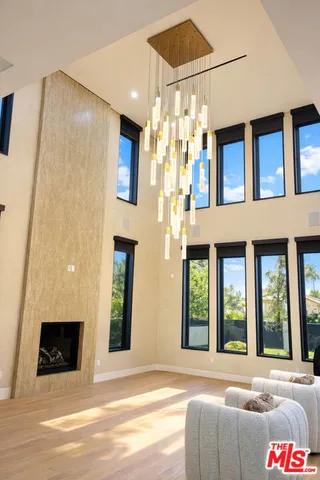 $4,895,000 | 4528 Matilija Avenue, Sherman Oaks, CA 91423