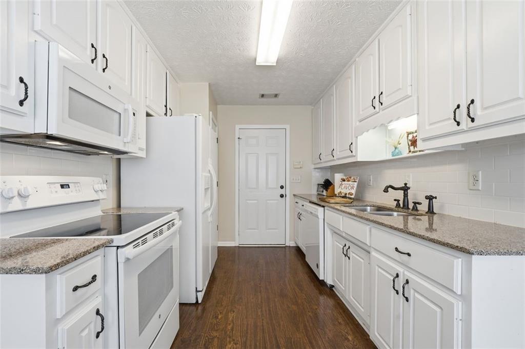 916 Elijah Way Bethlehem, GA 30620 - Photo 13 of 37