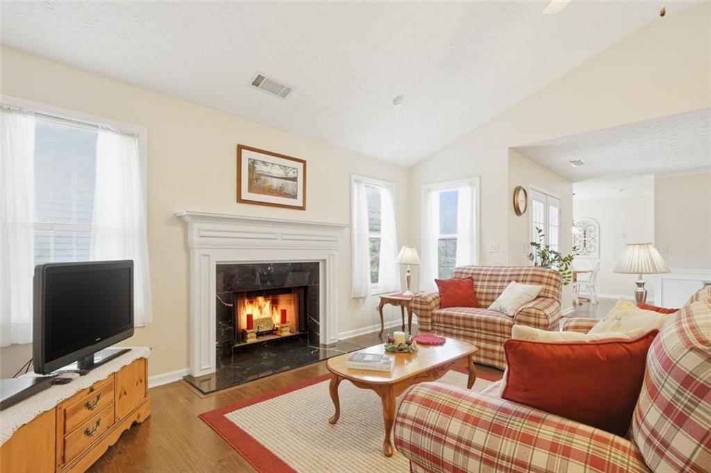 916 Elijah Way Bethlehem, GA 30620 - Photo 5 of 37