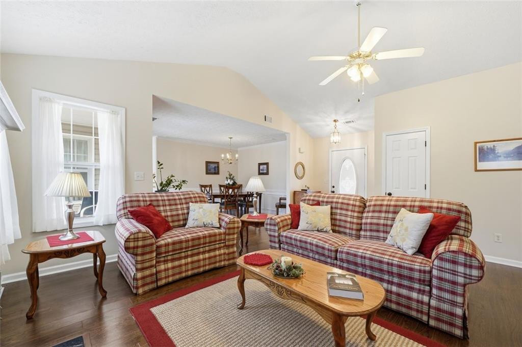 916 Elijah Way Bethlehem, GA 30620 - Photo 8 of 37