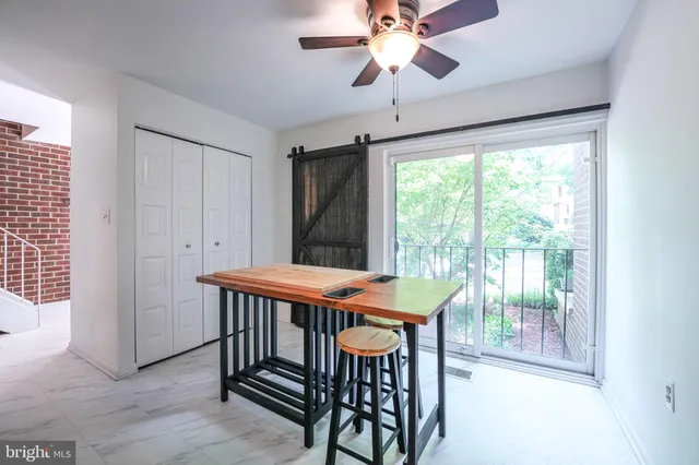 $3,200 | 4908 Sauquoit Lane, Annandale, VA 22003