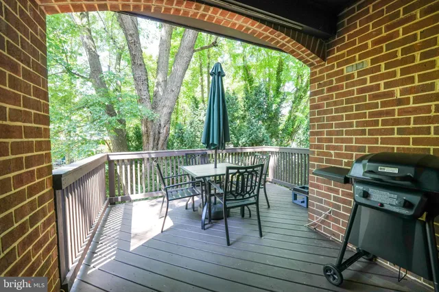 $3,200 | 4908 Sauquoit Lane, Annandale, VA 22003