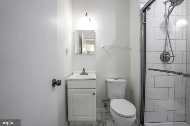 $3,200 | 4908 Sauquoit Lane, Annandale, VA 22003