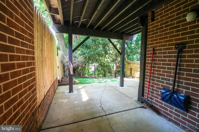 $3,200 | 4908 Sauquoit Lane, Annandale, VA 22003