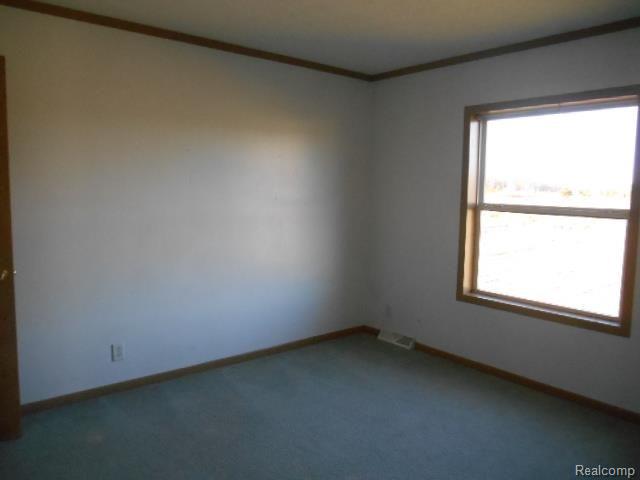 457 Mayer Road Goodells, MI 48027 - Photo 11 of 23 264-041206 - bed3.jpg