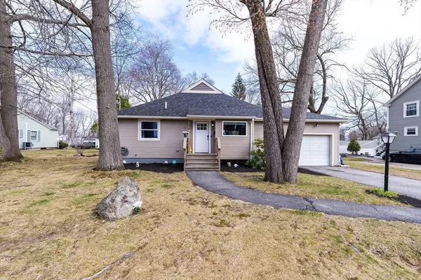 $520,000 | 38 Hapgood Road, Worcester, MA 01605