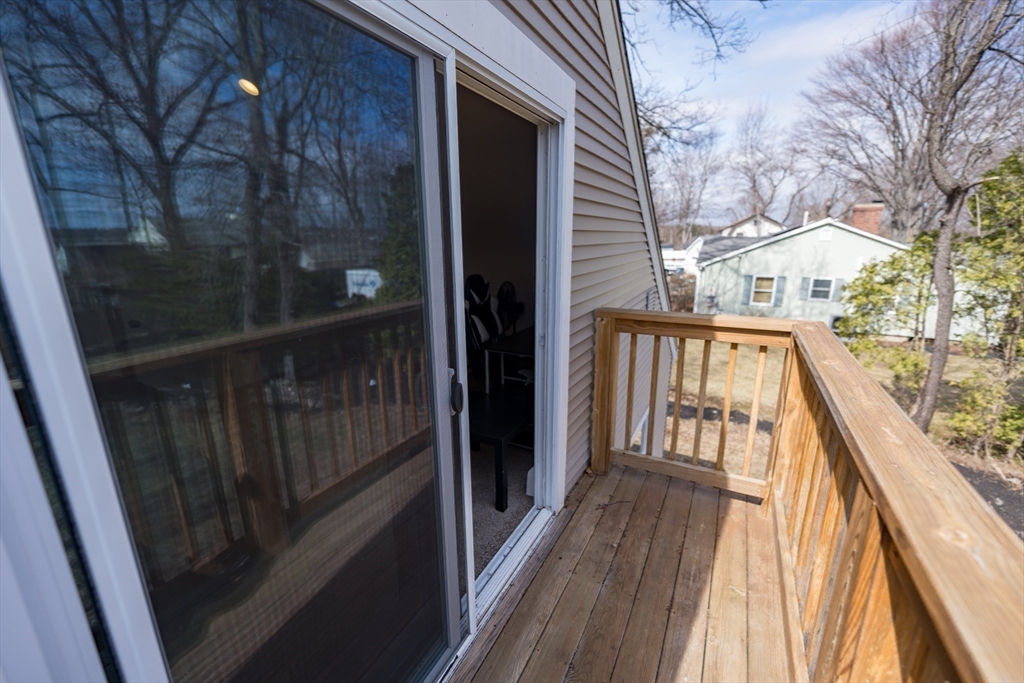 38 Hapgood Road Worcester, MA 01605 - Photo 14 of 37