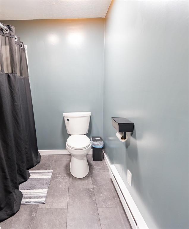 38 Hapgood Road Worcester, MA 01605 - Photo 23 of 37