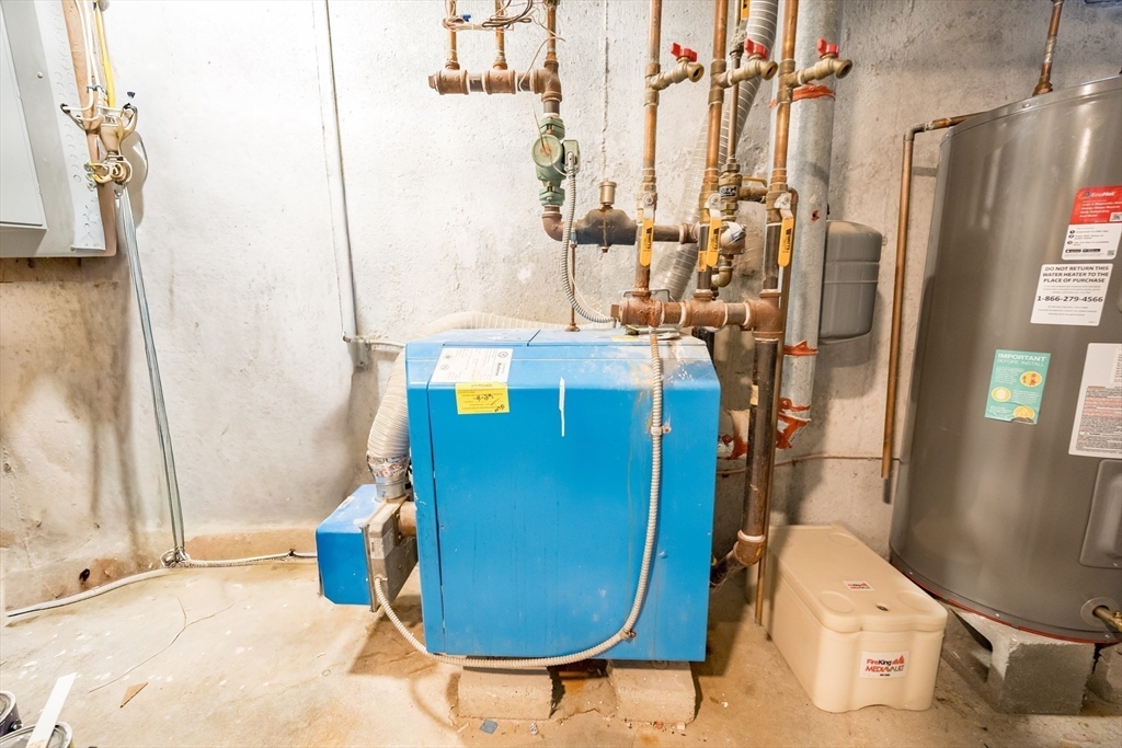 38 Hapgood Road Worcester, MA 01605 - Photo 26 of 37