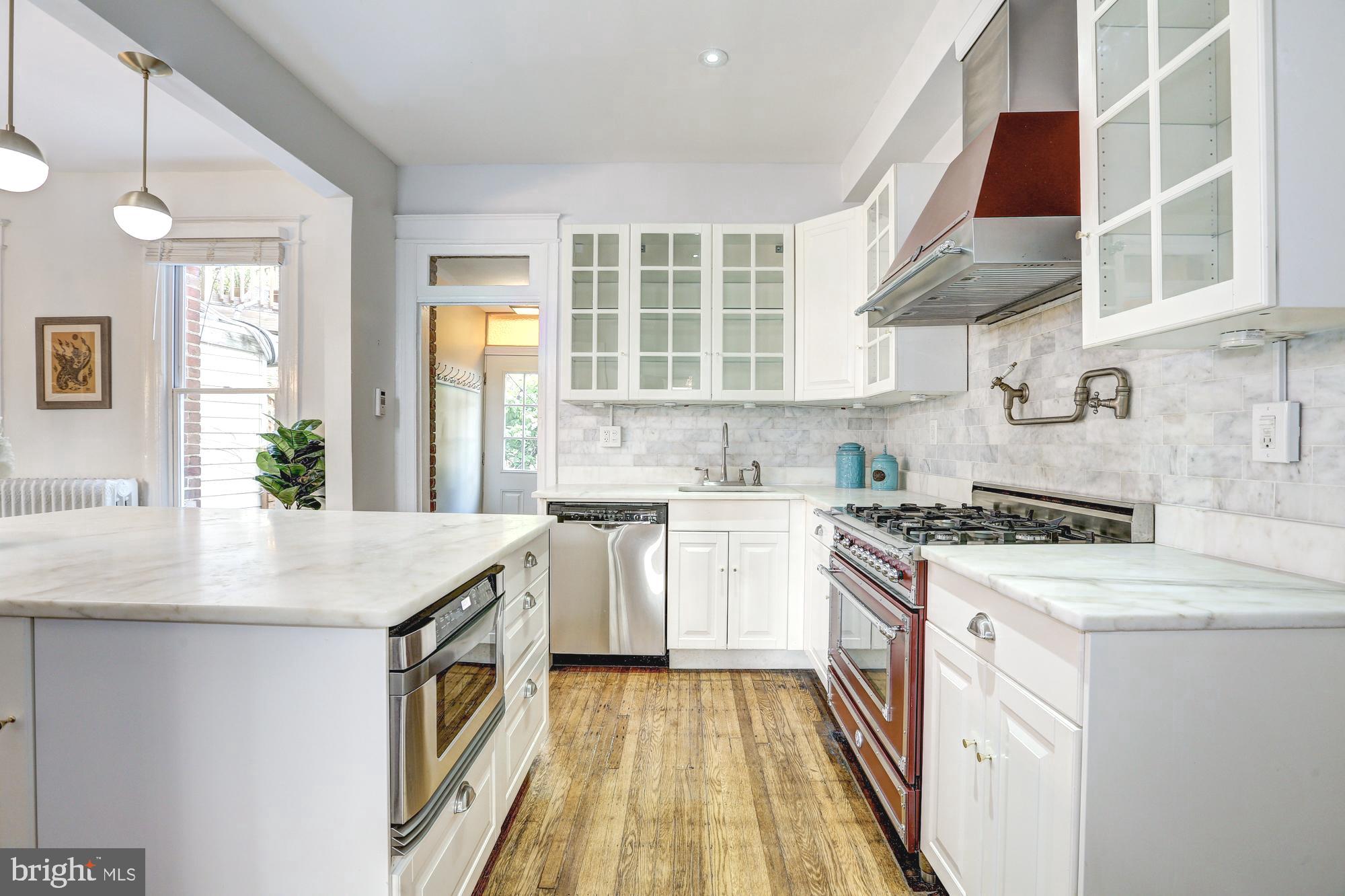 1929 Park Road Northwest Washington, DC 20010 - Photo 21 of 61